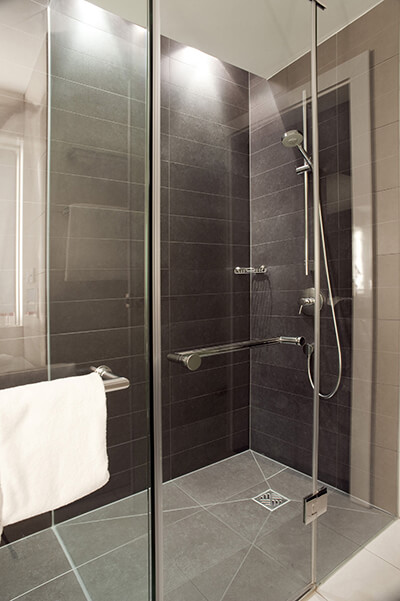 Shower Glass Cleaning Services